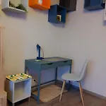 F2 Strasbourg Metropole, 44qm, 2 Zimmer, Komfortabel, Balkon, Tram 5 Minuten شقة