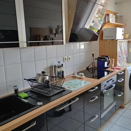 F2 Strasbourg Metropole, 44qm, 2 Zimmer, Komfortabel, Balkon, Tram 5 Minuten