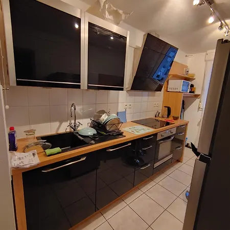 F2 Strasbourg Metropole, 44qm, 2 Zimmer, Komfortabel, Balkon, Tram 5 Minuten * Bischheim