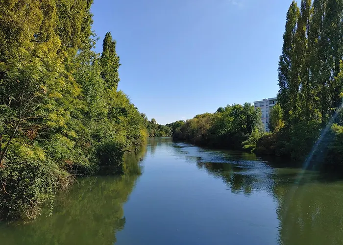 Lägenhet F2 Strasbourg Metropole, 44qm, 2 Zimmer, Komfortabel, Balkon, Tram 5 Minuten *